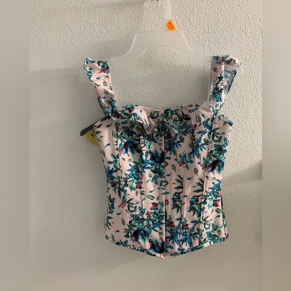 Corset - Picture 1 of 4